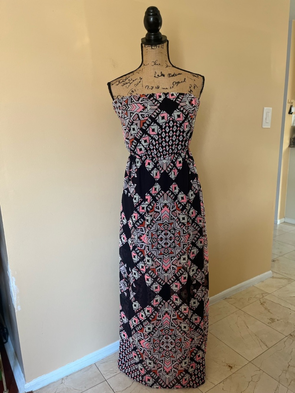 Charlotte Russe Strapless Geometric Abstract Aztec Print Maxi Dress